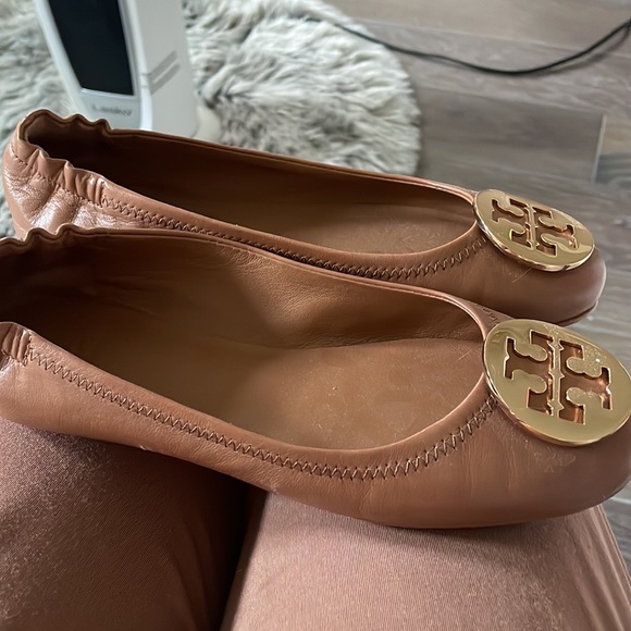 Tory Burch flats! - Picture 2 of 3